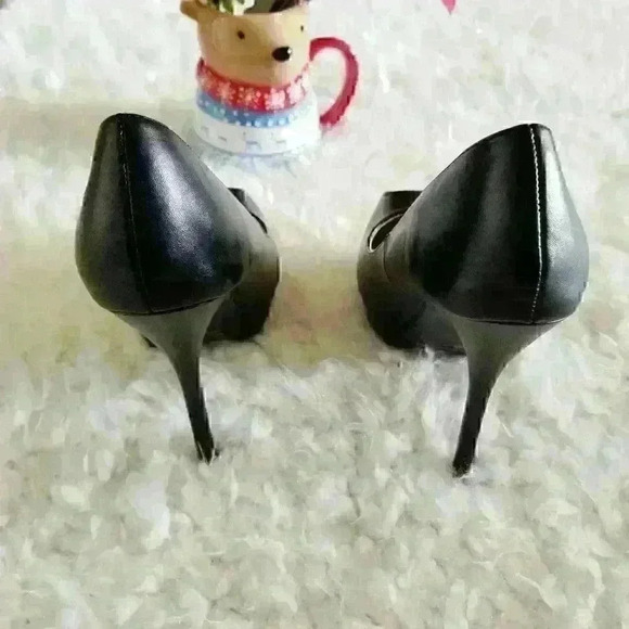 Cathy Jeans Shoes - Picture 3 of 7